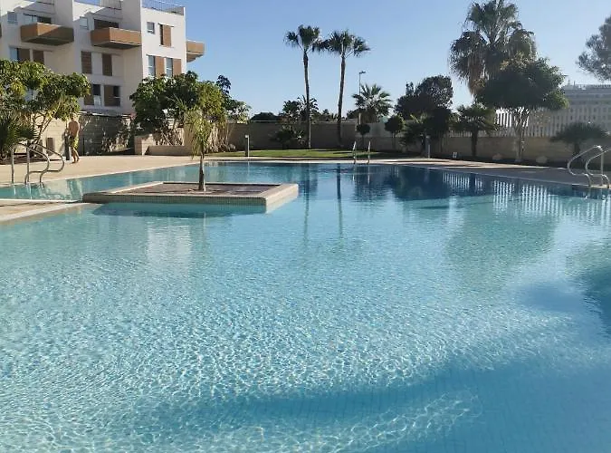 Modern Seafront Flat With A Private Garage