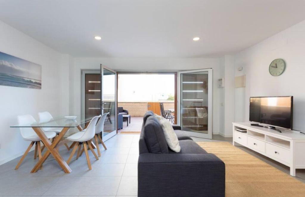 Modern Seafront Flat With A Private Garage Appartement El Médano