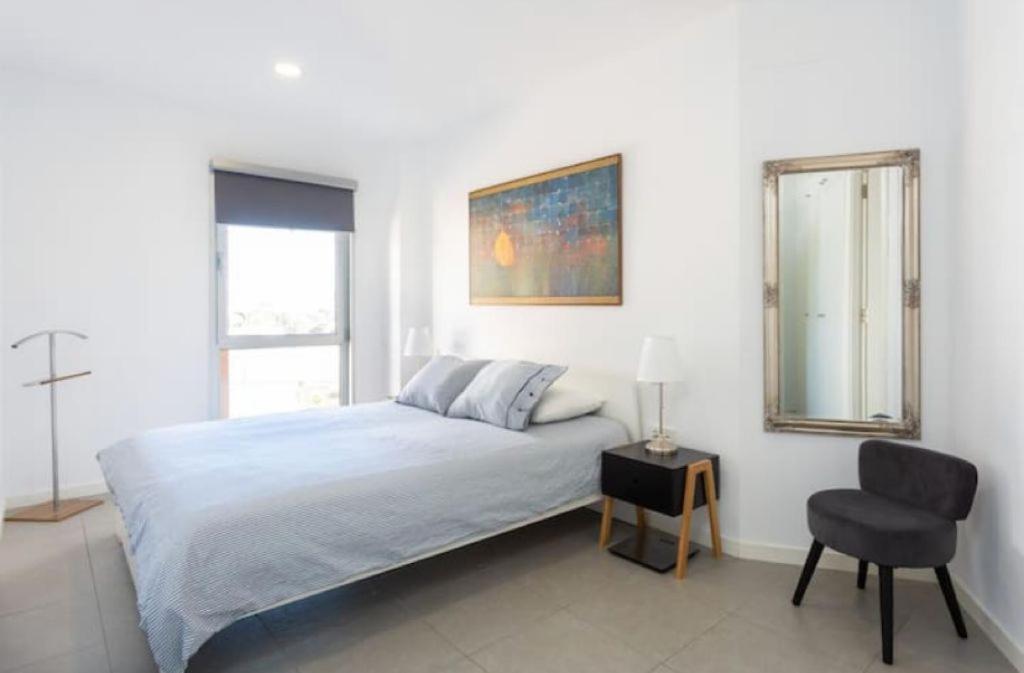 Modern Seafront Flat With A Private Garage El Médano
